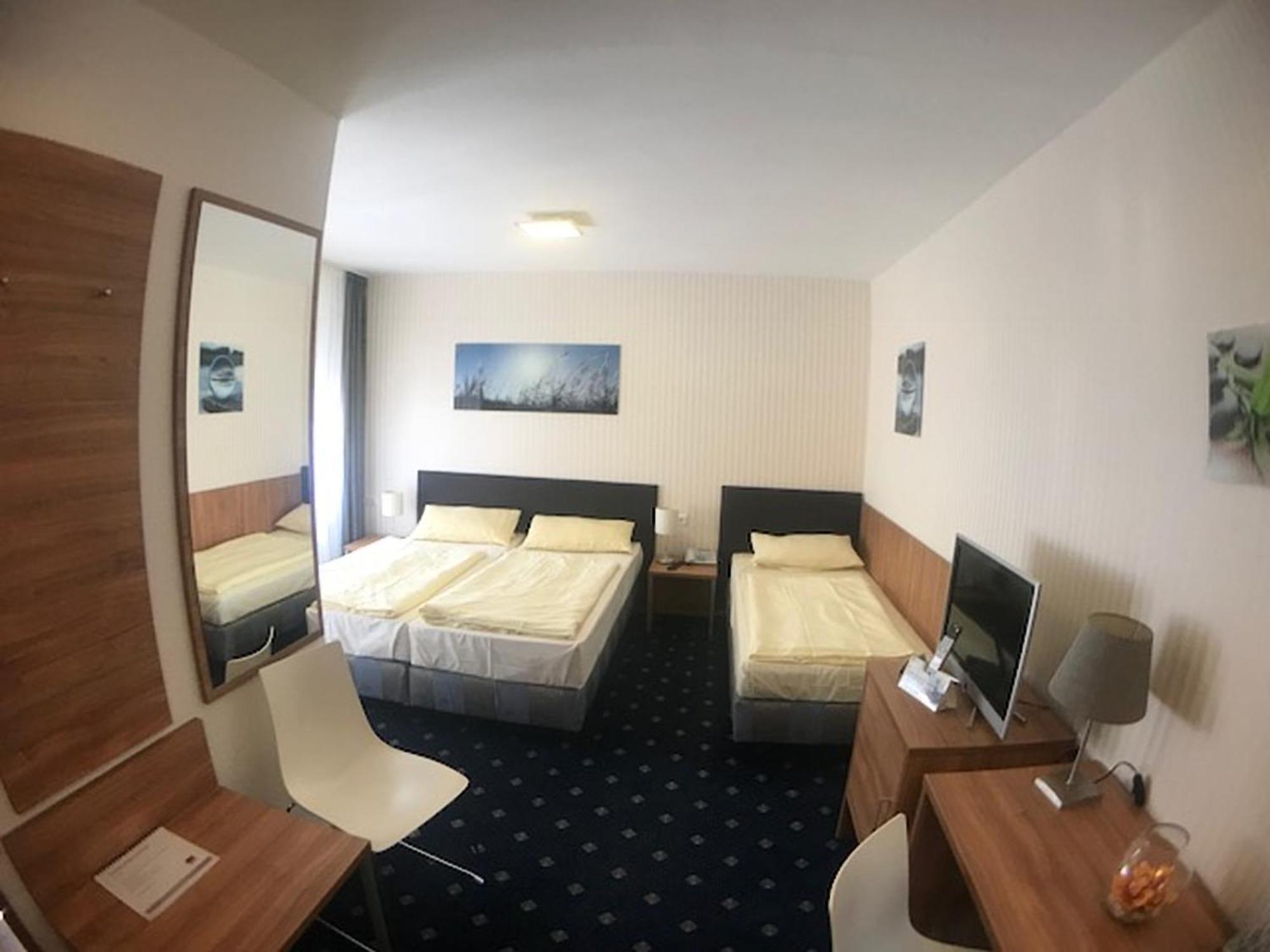 Hotel Benger Krefeld Exterior foto